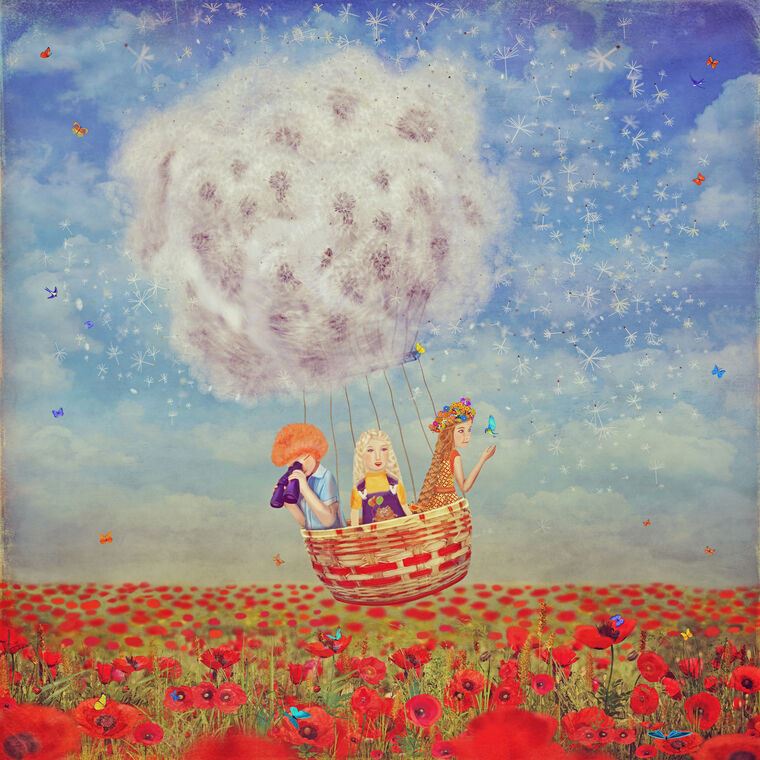 Картины Balloon over poppy field