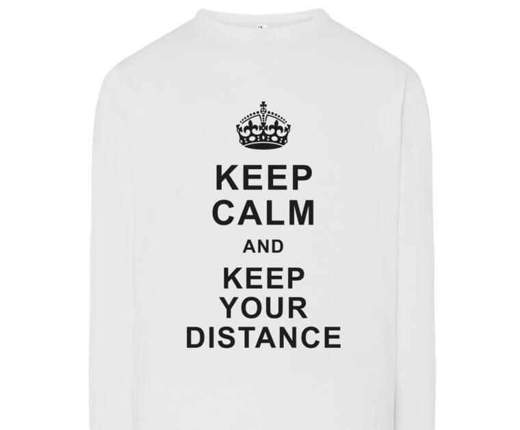 Лонгсливы Keep calm and keep your distance