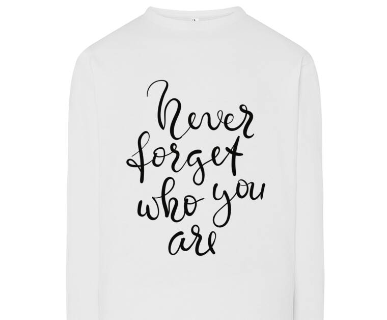 Лонгсливы Calligraphy Not forget who you are