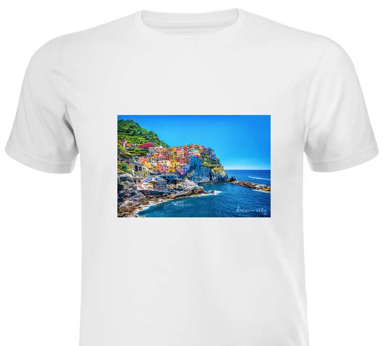 Майки, футболки Яркие дома на берегу моря