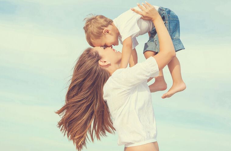 Paintings on photographic paper Photos mother with baby Paintings on photographic paper Photos mother with baby