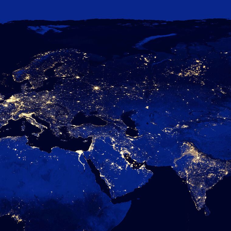 Photo Wallpapers City lights of Europe the NASA