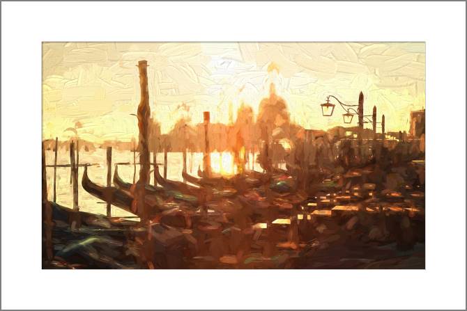 Купить и печать на заказ Картины, фото с паспарту Золотой закат у венецианского причала