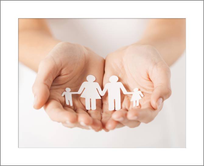 Paintings, photos from Passepartout Caring for the family