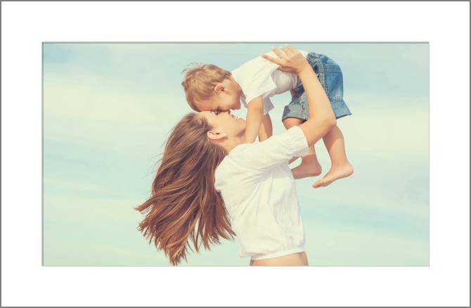 Paintings, photos from Passepartout Photos mother with baby