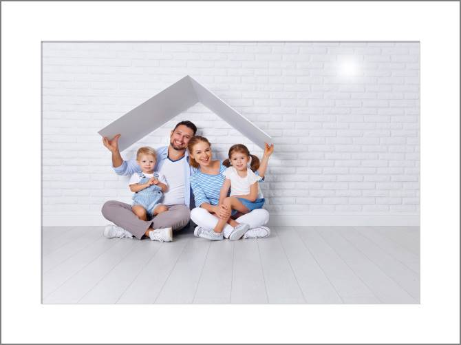 Paintings, photos from Passepartout Under the roof