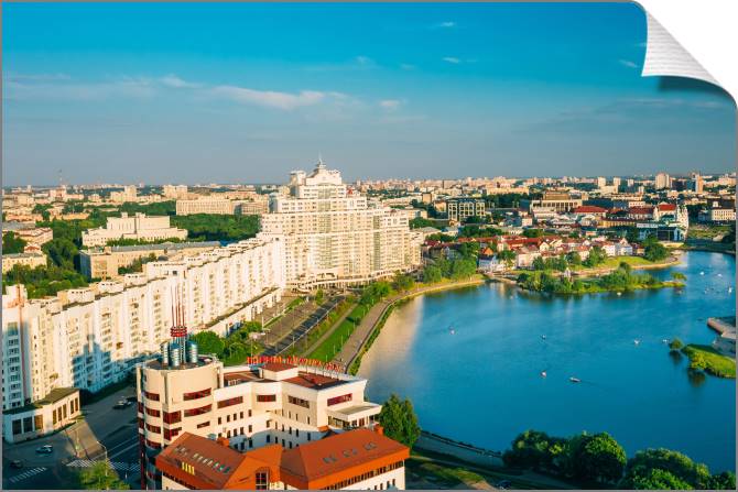 Купить и печать на заказ Картины на холсте Вид на набережную Свислочи, район Немиги