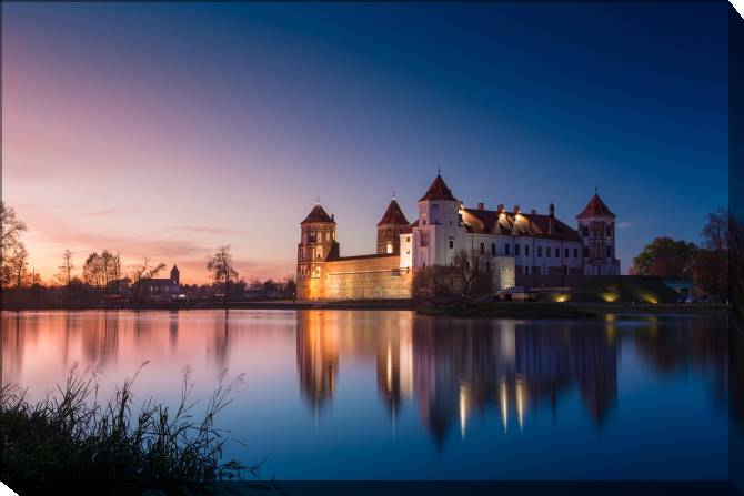 Paintings on canvas Mirsky castle by night