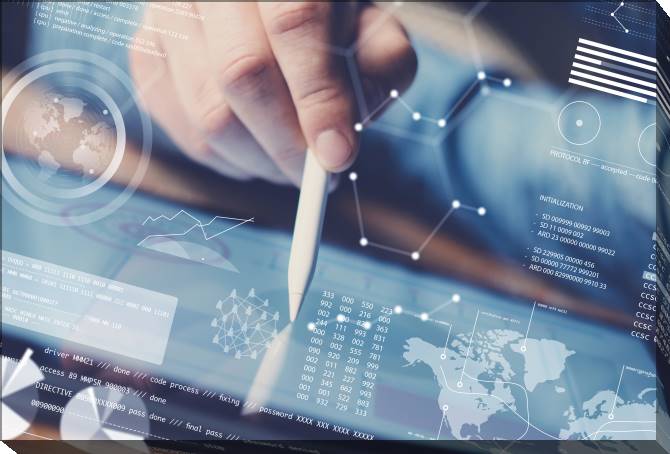 Купить и печать на заказ Картины на холсте Бизнесмен с планшетом