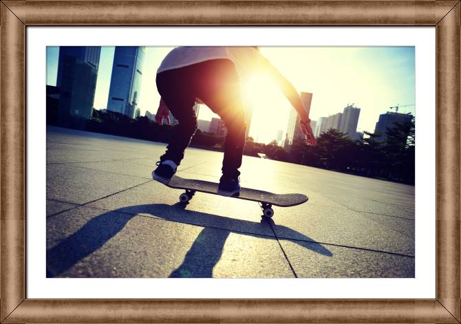 Купить и печать на заказ Картины в рамке, багете Скейтер