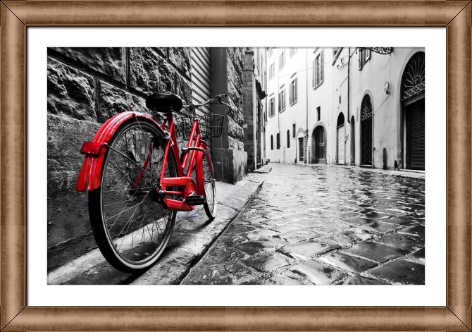 Купить и печать на заказ Картины в рамке, багете Красный велосипед на улице в старом городе