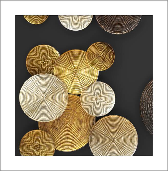 Купить и печать на заказ Картины, фото с паспарту Металлические диски на черном фоне