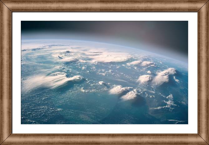 Купить и печать на заказ Картины в рамке, багете Земля и облака из космоса