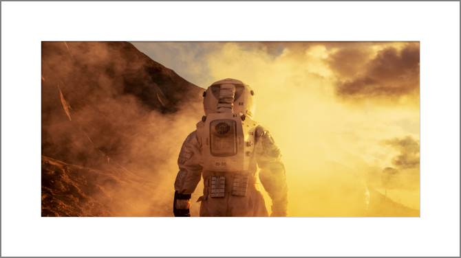 Купить и печать на заказ Картины, фото с паспарту Космонавт на Марсе