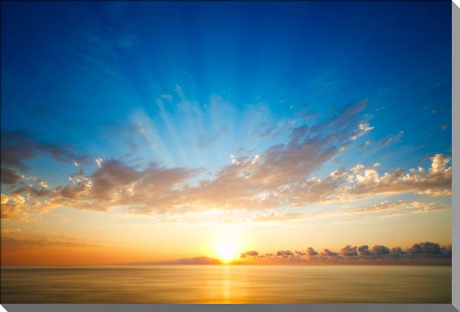 Картины на пластике, пеноркартоне The sky at sunset