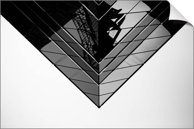 Купить и печать на заказ Картины на холсте Угол здания