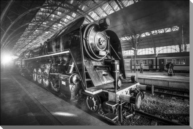 Картины на пластике, пеноркартоне Steam locomotive black &amp; white photo