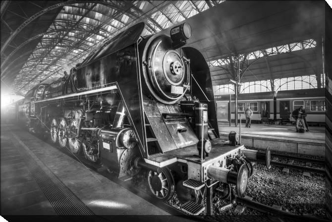 Купить и печать на заказ Картины на холсте Паровоз черно-белое фото