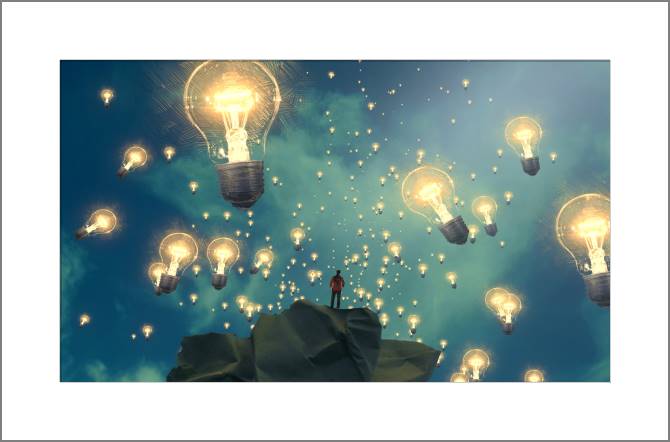 Paintings, photos from Passepartout Art with bulbs