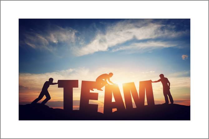 Купить и печать на заказ Картины, фото с паспарту Команда