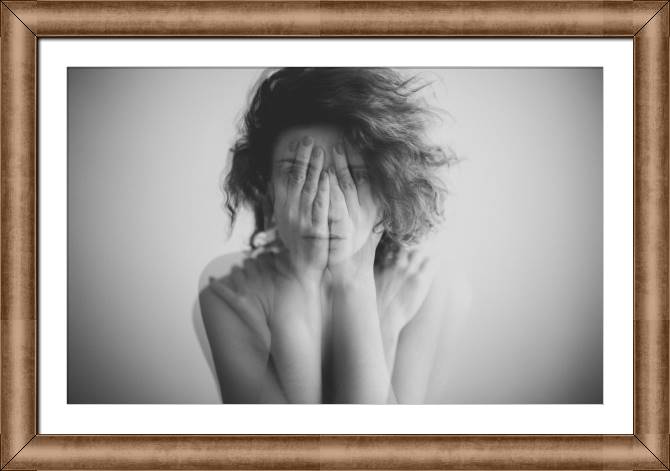 Купить и печать на заказ Картины в рамке, багете Двойная экспозиция портрет девушки