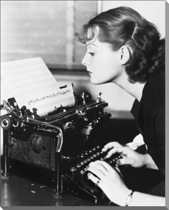 Купить и печать на заказ Картины на пластике, пеноркартоне Девушка за печатной машинкой