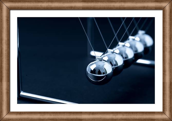 Купить и печать на заказ Картины в рамке, багете Шарики Ньютона