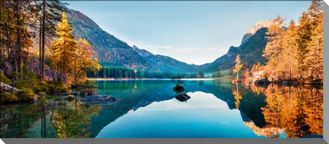 Купить и печать на заказ Картины на пластике, пеноркартоне Осенняя панорама озера Хинтерзее