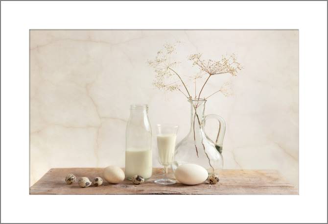 Картины, фото с паспарту Still life with milk in pastel colours