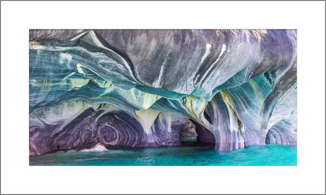 Купить и печать на заказ Картины Голубые цвета мраморных пещер в Патагонии, Чили