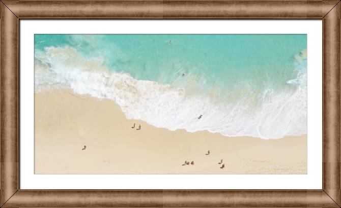 Купить и печать на заказ Картины в рамке, багете Лазурный пляж вид сверху
