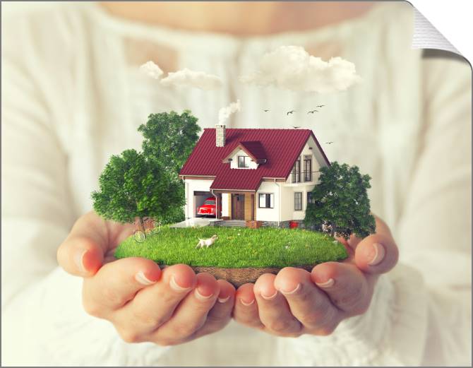 Купить и печать на заказ Картины на холсте Островок с домом в руках