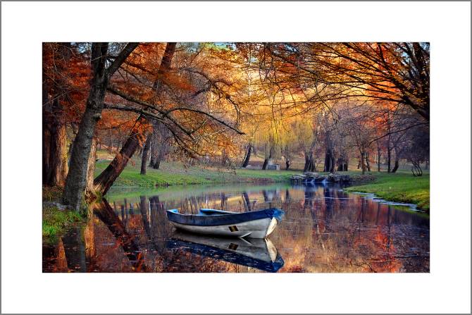 Paintings, photos from Passepartout Boat on lake in autumn forest