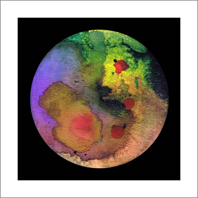 Купить и печать на заказ Картины, фото с паспарту Цветной круг на черном фоне