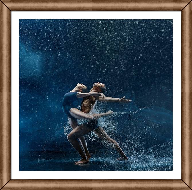 Paintings on canvas Couple dancing in the rain