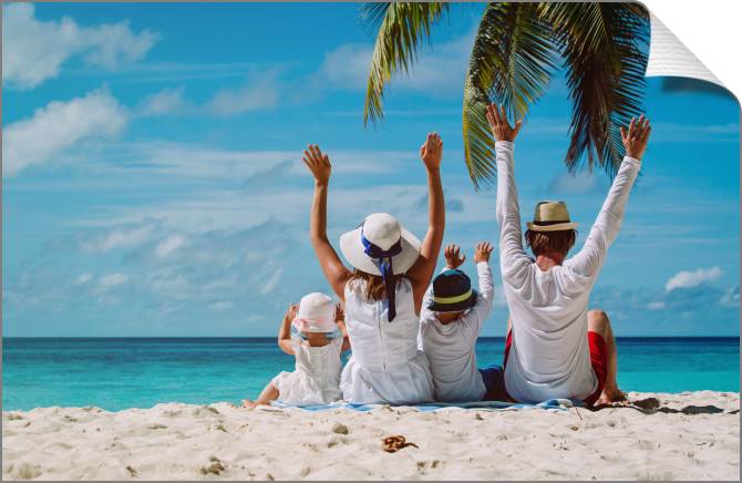 Купить и печать на заказ Картины на холсте Семья на пляже