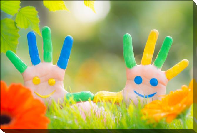 Купить и печать на заказ Картины на холсте Детские ладони