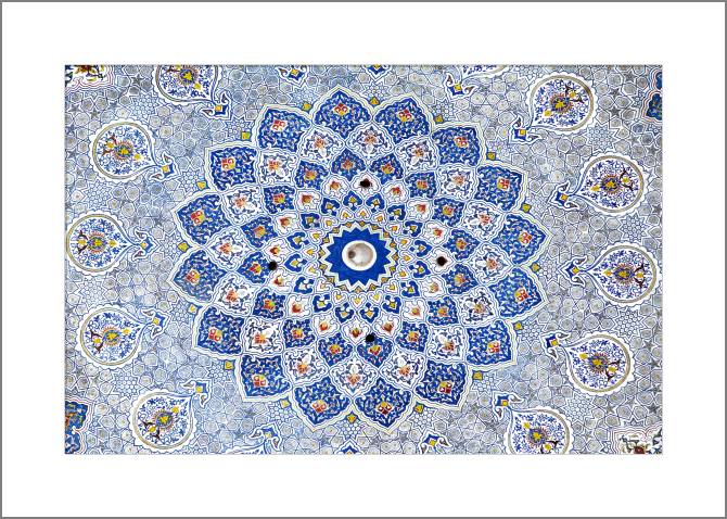 Купить и печать на заказ Картины, фото с паспарту Роспись стен мечети