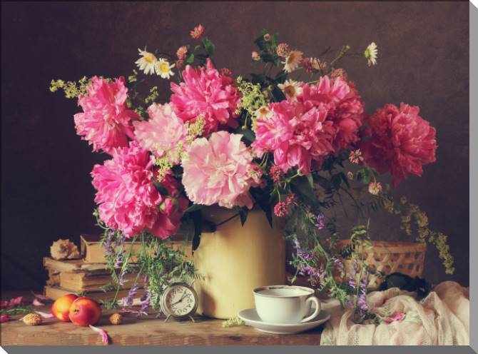 Купить и печать на заказ Картины на пластике, пеноркартоне Ретро фото с пионами